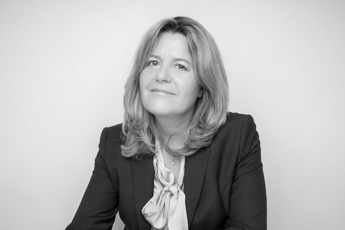 Dr Amanda Caine portrait